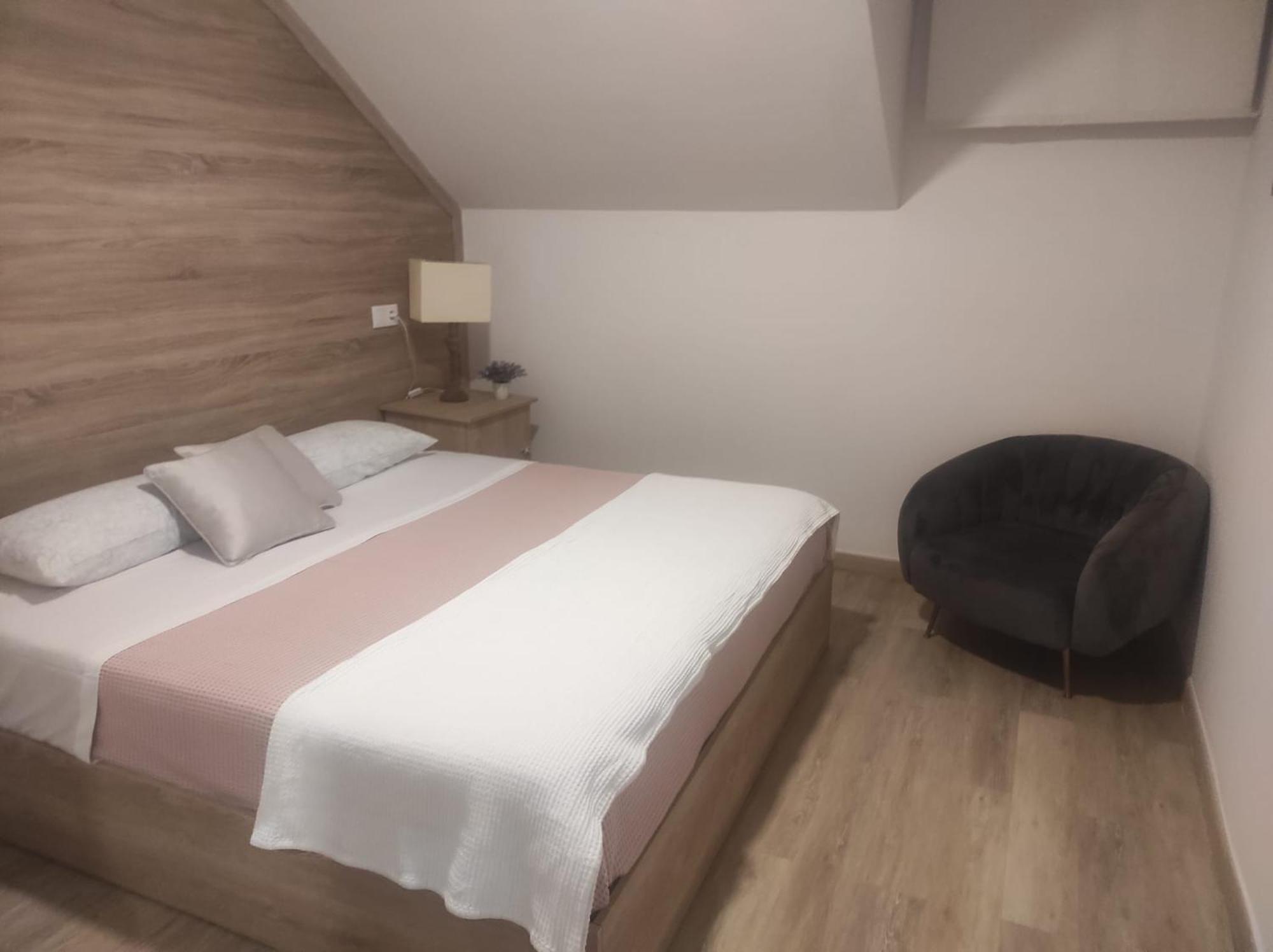 Hotel Apartamentos Seven Rooms Punta Umbría Eksteriør billede